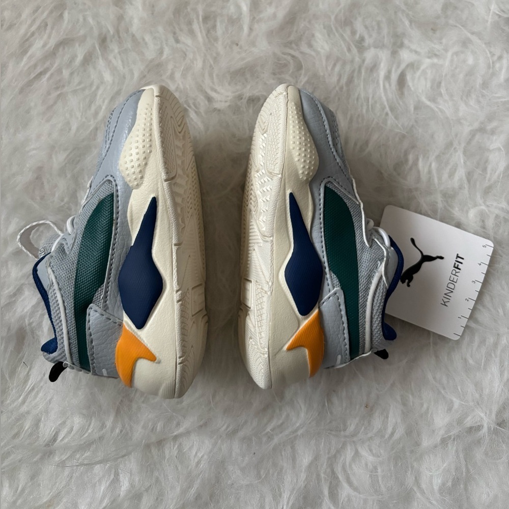 Puma Colorful Kicks for Cool Baby - Picture 3 of 7
